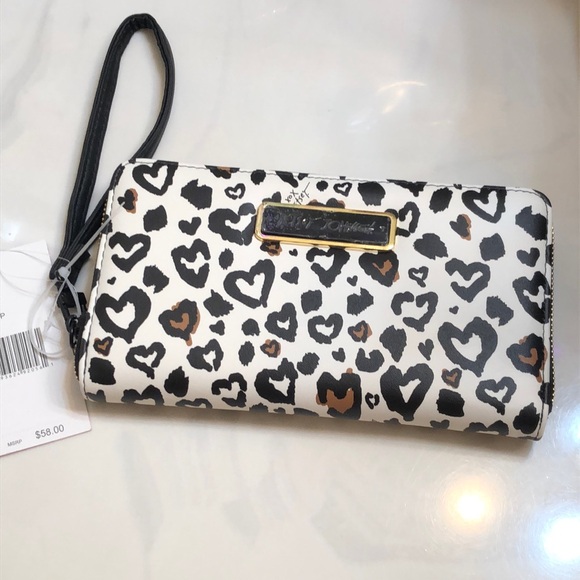 Betsey Johnson Leopard Heart Print White Faux Leather ZA Continental Wallet NWT - Picture 5 of 16